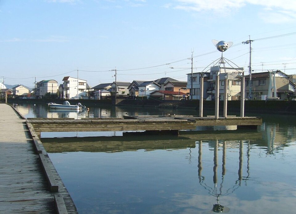 Chikyū 33 Banchi coordinate landmark in Kōchi City river